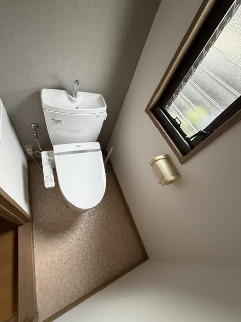 青江4丁目戸建　のトイレ