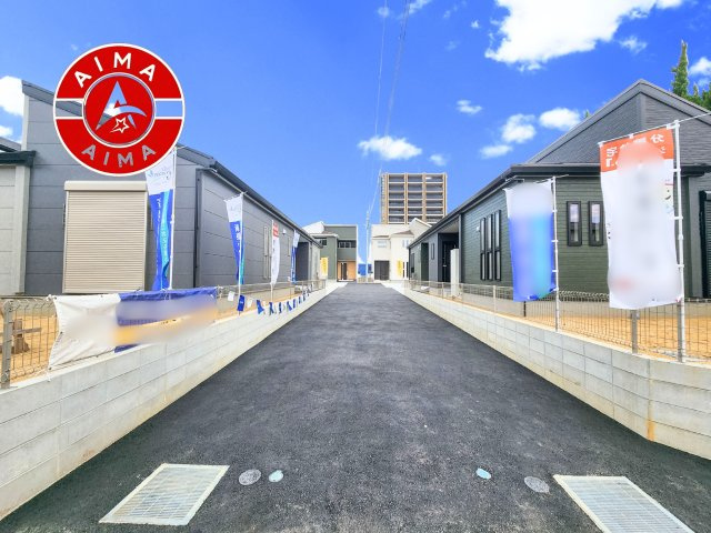 福津市宮司浜3丁目第1-4棟（1号棟）の外観：施工例|前面道路です。