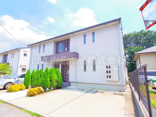 小金井市緑町３丁目のアパートの外観