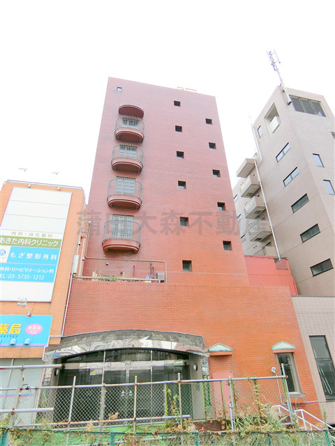 ウイングピア美園の外観|外観　マンション1階はデイケアと調剤薬局　19749年11月築　RC鉄筋コンクリート造地上6階建て1LDK～2DK総戸数32戸の賃貸マンション　内装リノベーション済