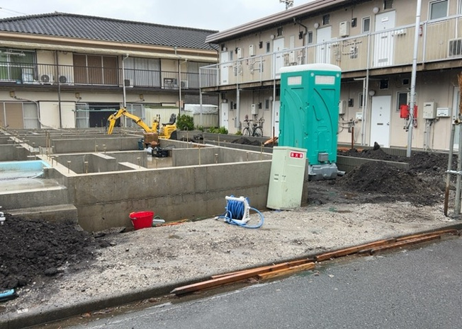 【外観】 | 御園新築戸建 | 現在は更地となっています。現地をご見学に行く際は、道路の幅や周辺の交通量、施設などをご確認頂くことをおすすめします！ある程度イメージをつけたいという場合は、同売主の施工事例や完成パースもお見せします。