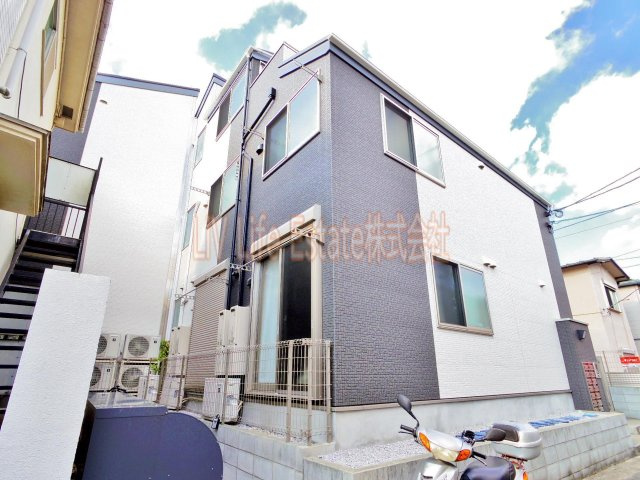 西東京市南町３丁目のアパート