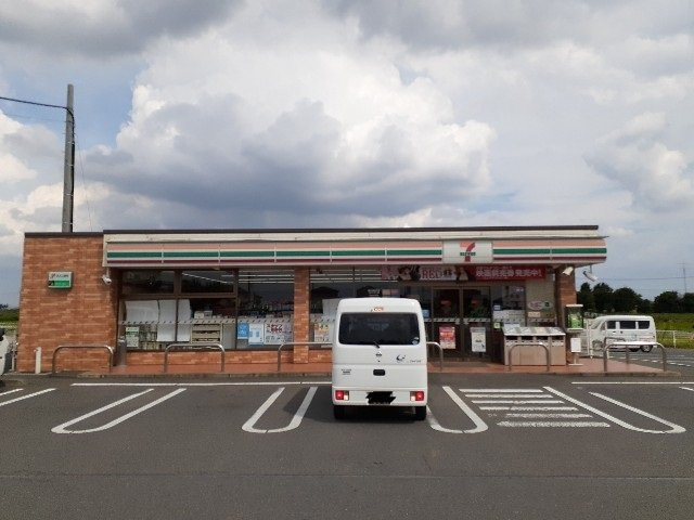 【周辺】 | ラ　メゾン豊城Ｂ | セブンイレブン伊勢崎豊城町店まで350m