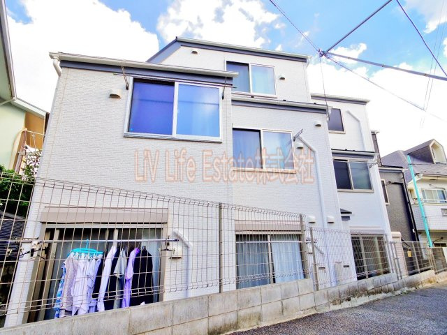 西東京市南町３丁目のアパートの外観