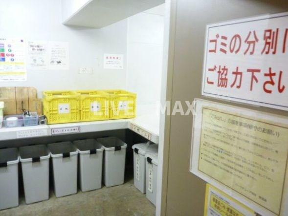 ゴミ置き場