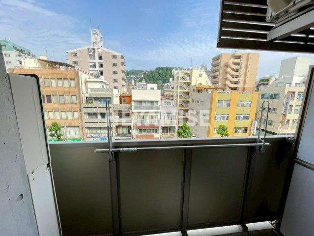 COCO今博多町のバルコニー