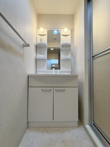 クレセールONEの洗面所