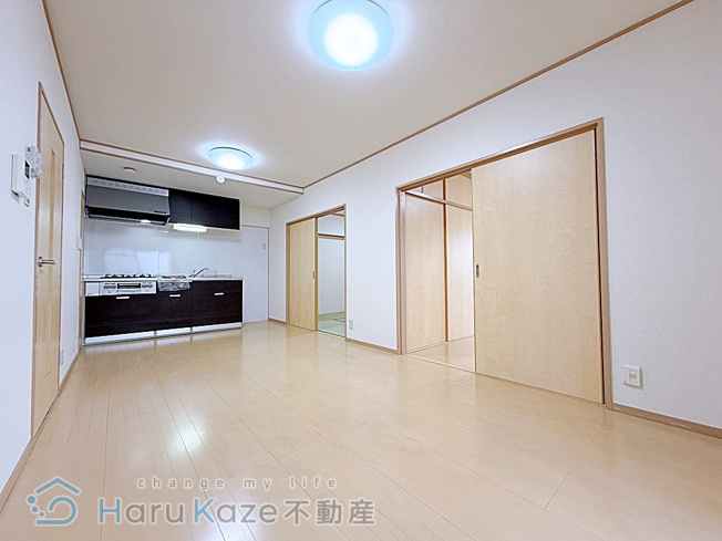 【居間・リビング】 | 鶴陽明ハイツ【名古屋市賃貸・エレベーター付】