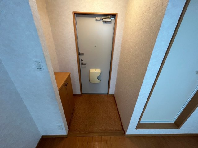 神戸市中央区花隈町の賃貸マンションの玄関
