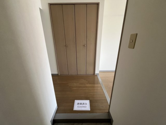 神戸市東灘区御影中町１丁目の賃貸マンションの玄関