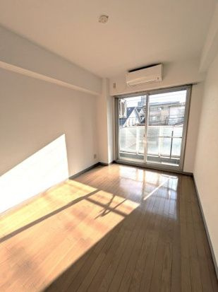 神戸市東灘区御影中町１丁目の賃貸マンションの居間・リビング
