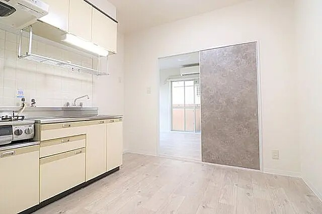 神戸市灘区天城通８丁目の賃貸マンションのキッチン