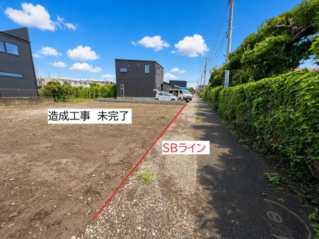 愛川町中津　建築条件なし売地の前面道路含む現地写真|南西側から撮影