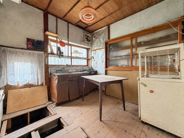 駅歩3分の平屋物件×家庭菜園可能な南庭付き　栃木市大塚町のキッチン
