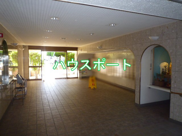 【エントランス】 | 西京極大門ハイツ