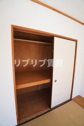 シャトレ千葉寺の収納