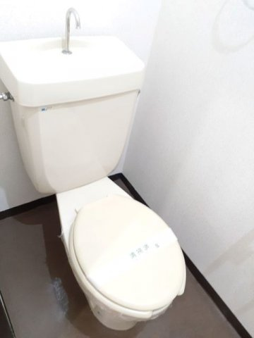 【トイレ】 | 美恵乃ハイム | 落ち着いた色調のトイレです