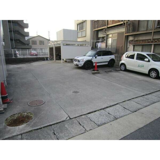 【駐車場】 | プルミエ瑞穂