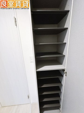 【玄関】 | ジーメゾン中川コンフィエ | ※同仕様画像