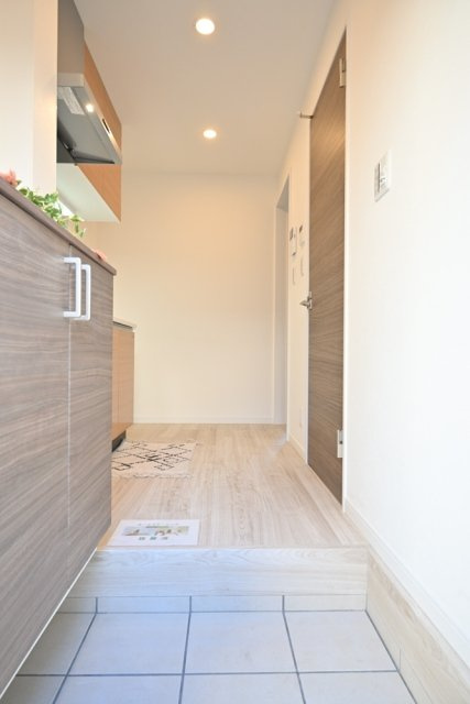 ソルナ西巣鴨の玄関|※家具・小物はイメージです