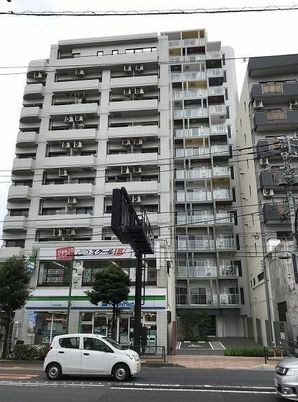 ドゥーエ西大島Ⅲの外観