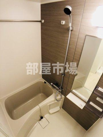 メイクスデザイン三ノ輪の浴室