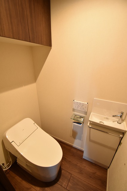 MJR堺筋本町タワーのトイレ|※建物内別間取参考写真