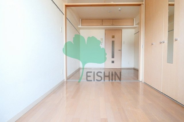 No.40 PROJECT2100博多駅前(No.40プロジェクト2100博多駅前)の居間・リビング|アレンジ自由自在の広々空間です！