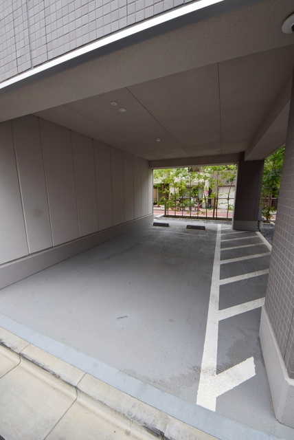 ＲＥＧＮＯ　ＣＯＮＦＯＲＴ　ＡＳＡＫＵＳＡⅠの駐車場