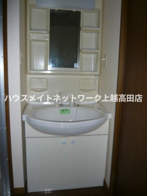 ハイツ２５の独立洗面台|洗髪洗面化粧台