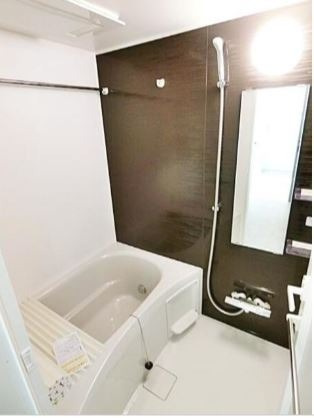 グラン，フォークス神田イーストタワーの浴室