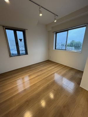 Ｃｈｅｚ－Ｍｏｉの内装