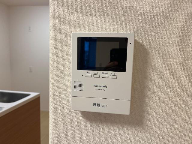 アリーヴィオの内装|カメラ付インターホン
