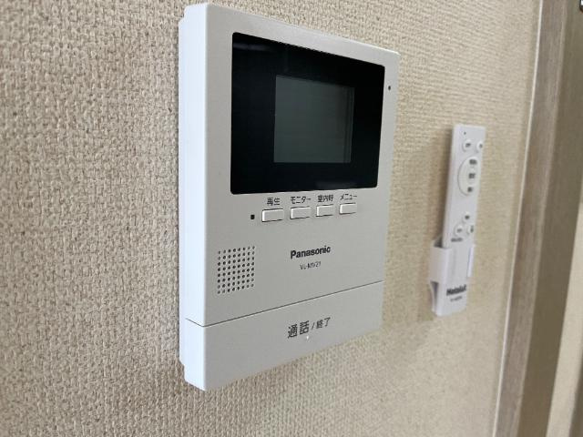 エスポワール老松の内装|カメラ付インターホン