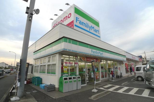 越谷市大字下間久里アパート新築工事（仮）の周辺|ファミリーマート越谷弥十郎店まで505ｍ