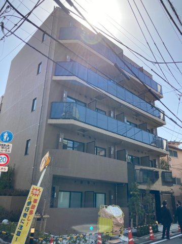 クレヴィスタ高田馬場の外観