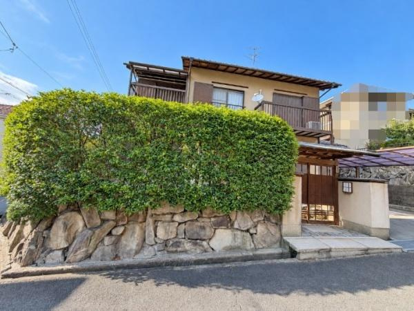 寝屋川市 成田東町　中古 一戸建ての外観