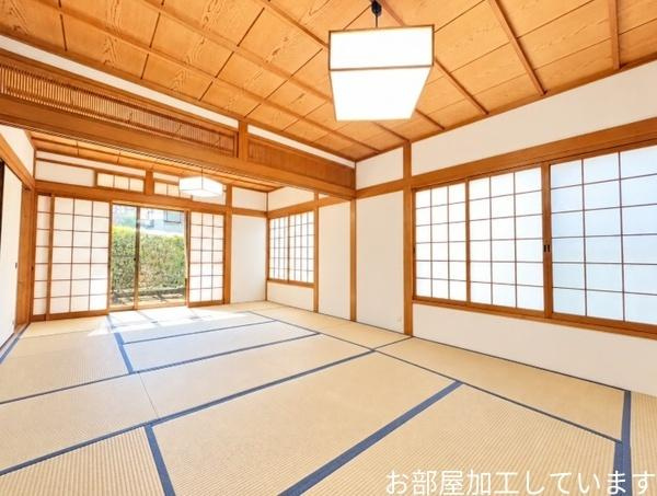 寝屋川市 成田東町　中古 一戸建ての和室