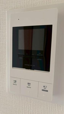 【セキュリティ】 | サンセリテ | 写真は同タイプの別のお部屋のものです。
