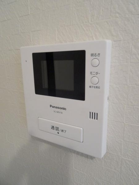 サニーハウスのセキュリティ|★安心のモニターホン★