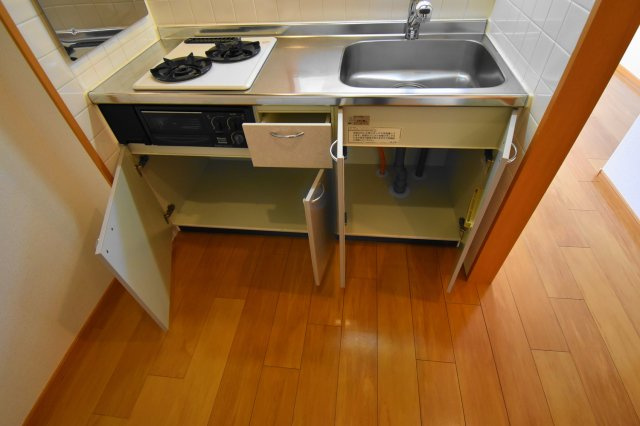 ジュネス里中の収納