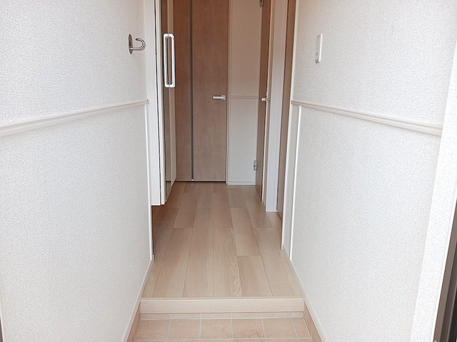 ラーナ　カーサ　Ｄ棟の玄関