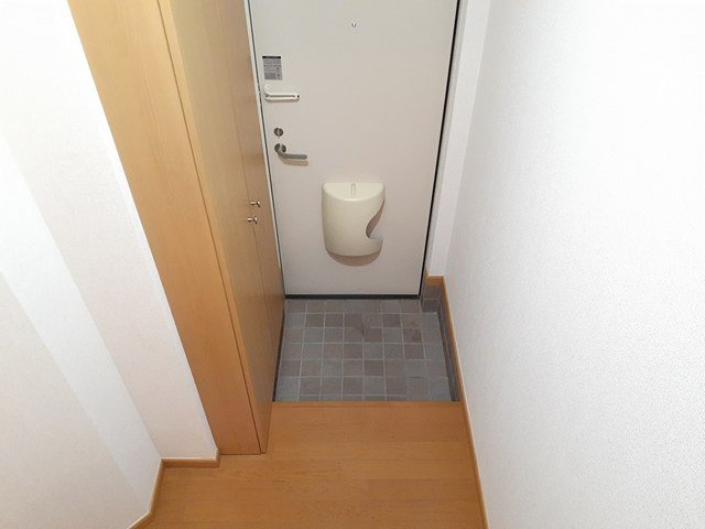 メゾン・グランデの玄関|きれいな玄関です