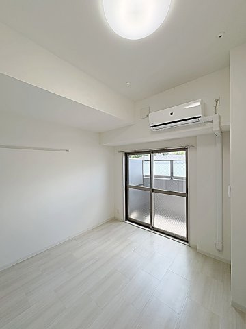 コートバスクの設備