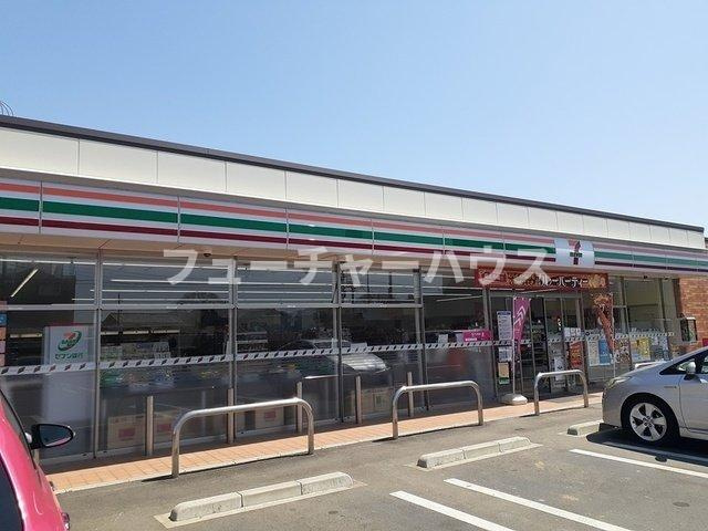 シャトンＢの周辺|セブンイレブン友部駅前通り店まで600m