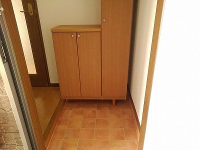 サニーガーデンの玄関