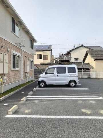 ウィステリア石刀　Ⅰの駐車場