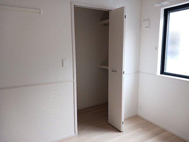 シャルフ飛江田　Ⅱの収納