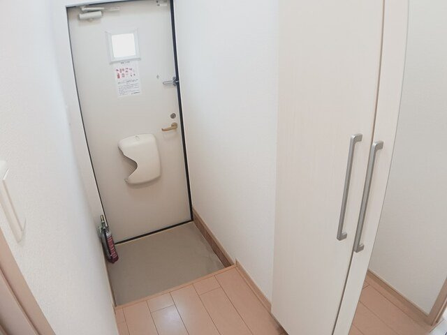 パークサイドＣの玄関