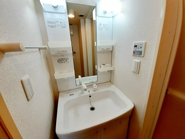 ベルブランⅡの洗面所